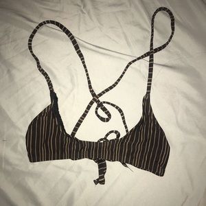 Ama bikini cross back top